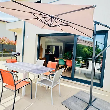 Bel Aspres 4 Chambres-piscine-ping-pong-clim-spacieuse-netflix-sudsejourconciergerie Villa *